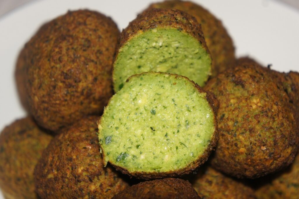 falafel, middle eastern food, chickpeas-1088440.jpg